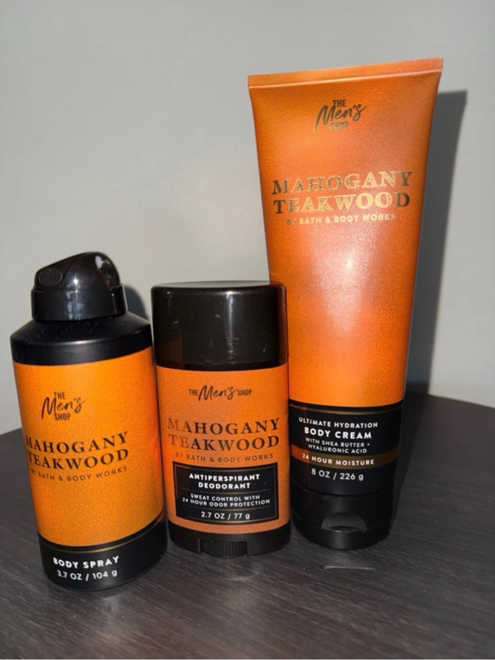 NWT & Gift wrapped Mahogany Teakwood Men’s Grooming Trio — Orange